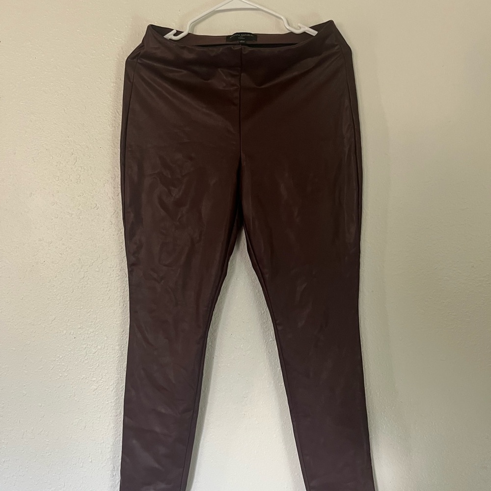 Women's Banana Republic Factory Faux Leather Leggings in Burgundy